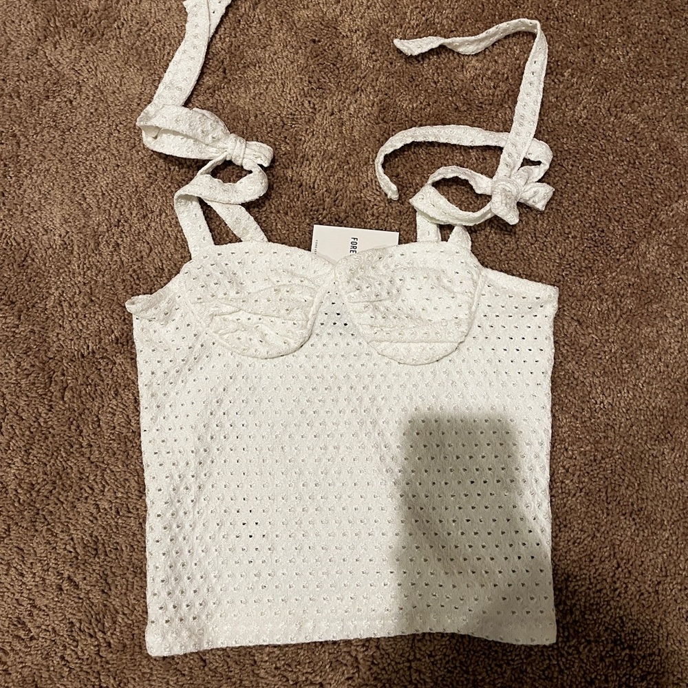 Forever 21 knit top/blouse size medium (NWT)